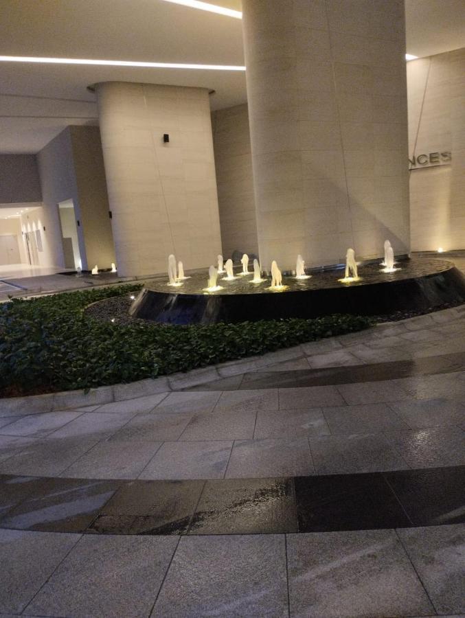 Eaton Residences Klcc By Luna Kuala Lumpur Bagian luar foto